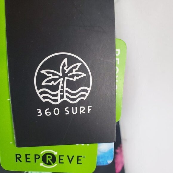 NWT 360 Surf Men's Beach Shorts Black w/ Pineapples Recycled Poly - Picture 8 of 9